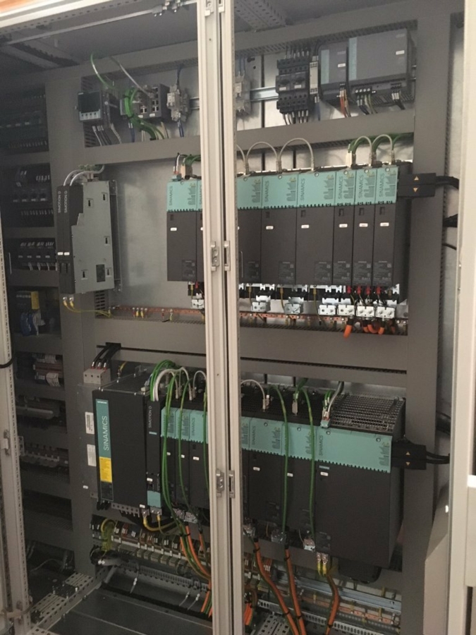 Schaltschrank.jpg