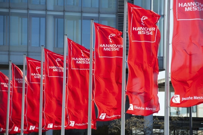 Hannover-Messe-Flaggen.jpg