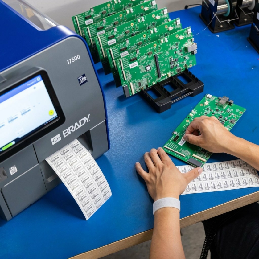 Brady-printer-i7500-Copyright-Brady.jpg