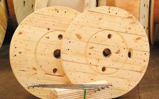 wooden-reels.jpg