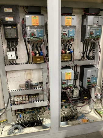 Schaltschrank-vor-dem-Retrofit.jpg